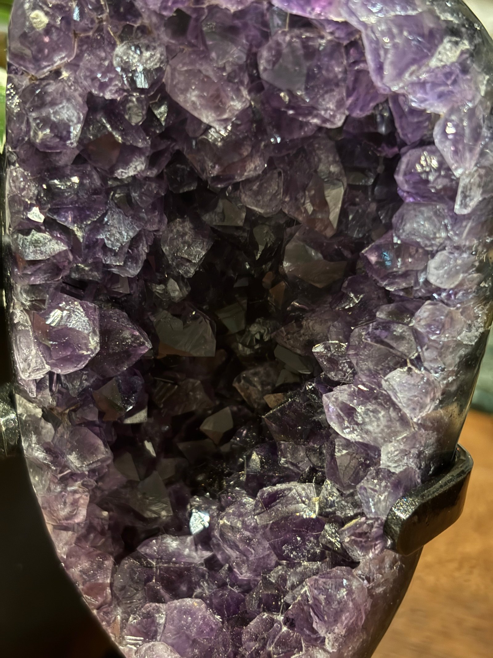 Amethyst on stand - large gemmy