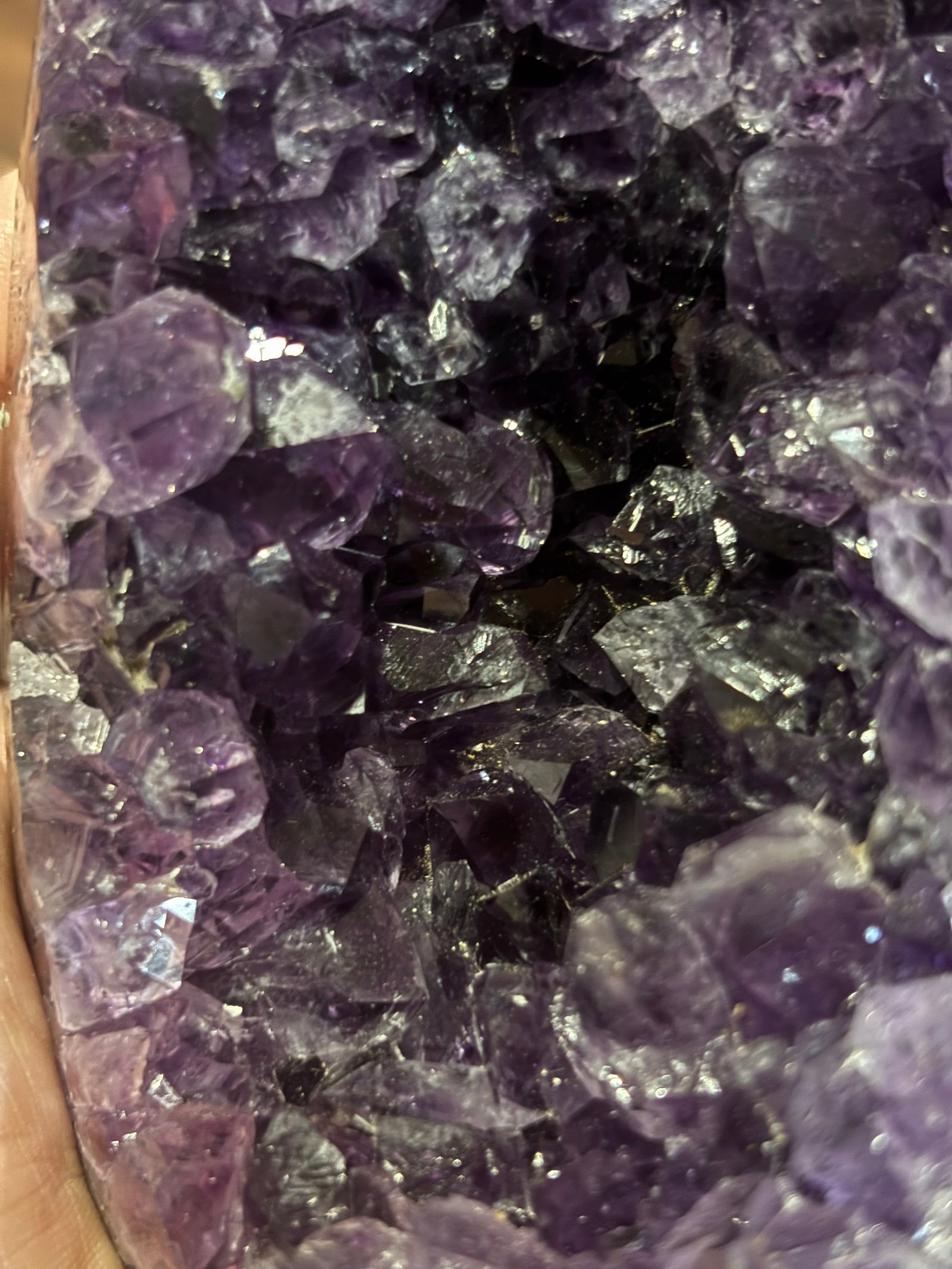 Amethyst on stand - large gemmy